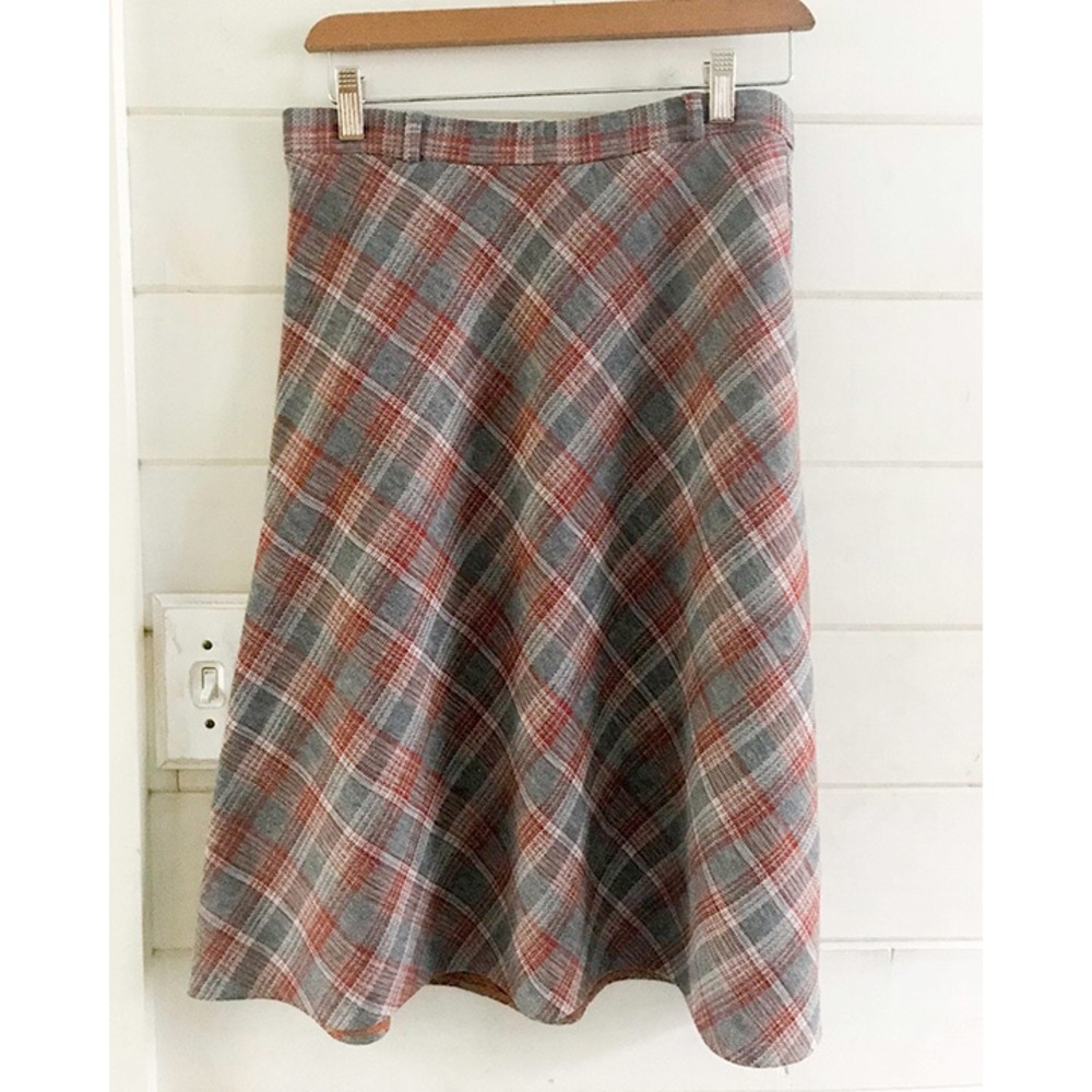 Vintage mod plaid skirt